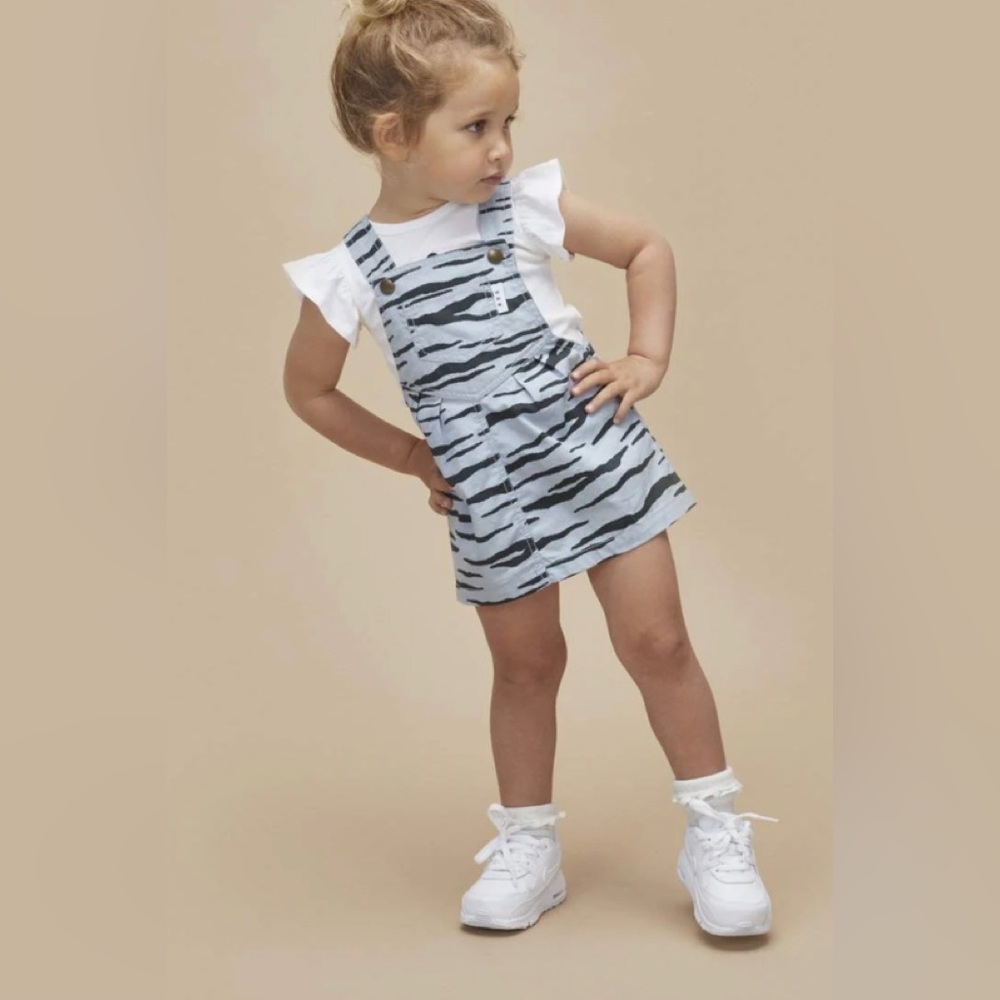 Huxbaby wildcat overall dress blue tiger size 3t